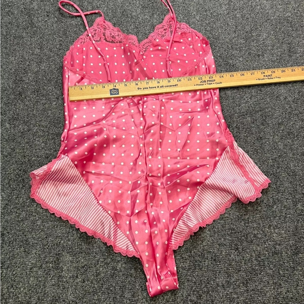 Vtg Valentino Teddy Pink Ruffle Edge Snap Crotch Small USA MADE sweet - Picture 3 of 9